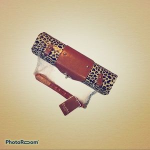 Leopard picnic wine holder 🍷or fun purse